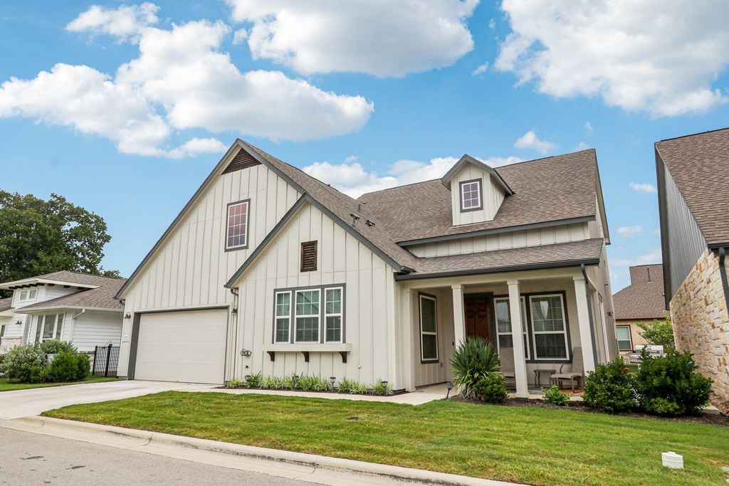 1141 Lucca DR, Dripping Springs, TX 78620
