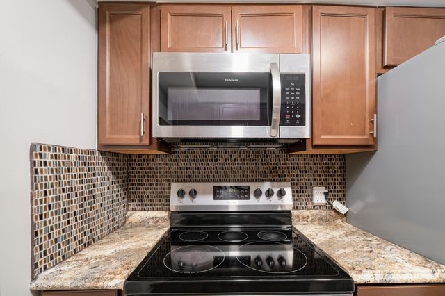 500 Paragon Mills Rd Apt N1, Nashville, TN 37211