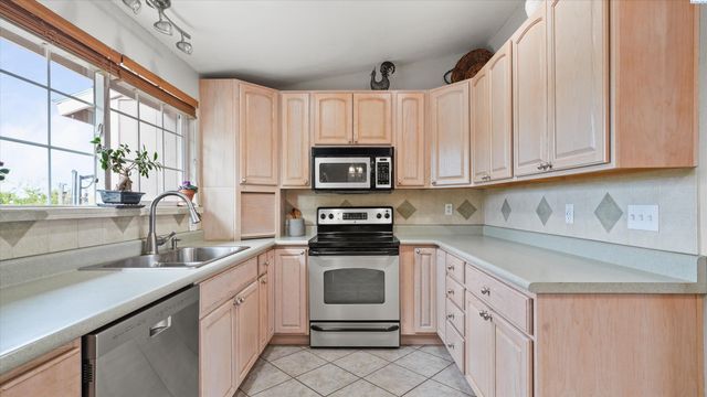 1547 Tieton Ct, Richland, WA 99352