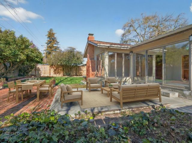 7511 Oakcreek Dr, Stockton, CA 95207