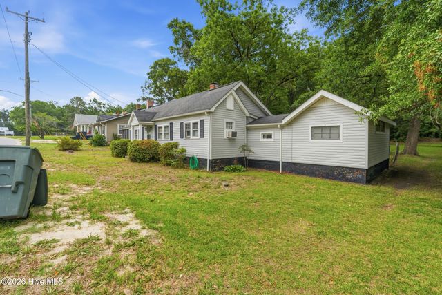 704 E Hamlet Avenue, Hamlet, NC 28345