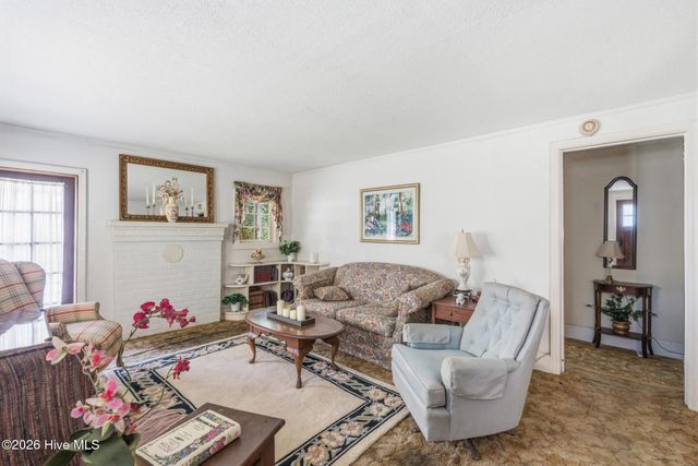 704 E Hamlet Avenue, Hamlet, NC 28345