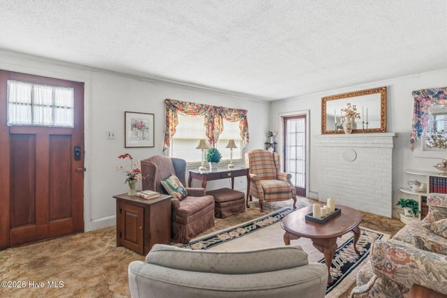 704 E Hamlet Avenue, Hamlet, NC 28345