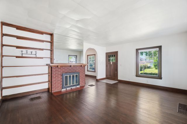 125 W Lincoln Avenue, Bellefontaine, OH 43311