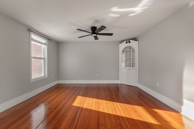 12 Wright St 1, Stoneham, MA 02180