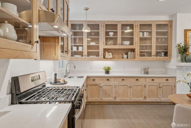 3944 18th Street, San Francisco, CA 94114