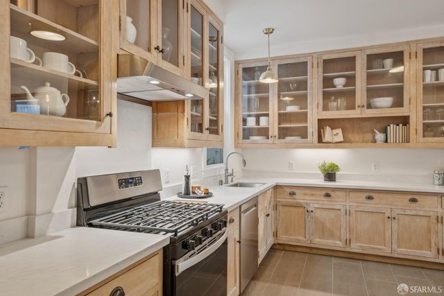 3944 18th Street, San Francisco, CA 94114