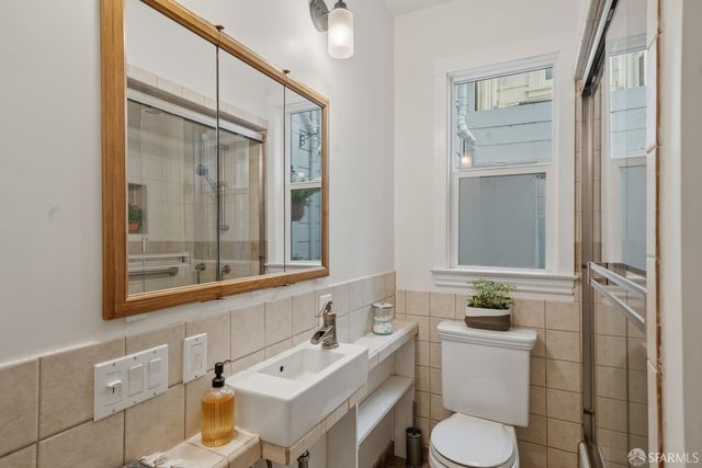 3944 18th Street, San Francisco, CA 94114
