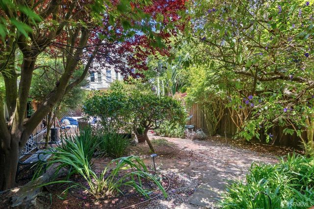 3944 18th Street, San Francisco, CA 94114