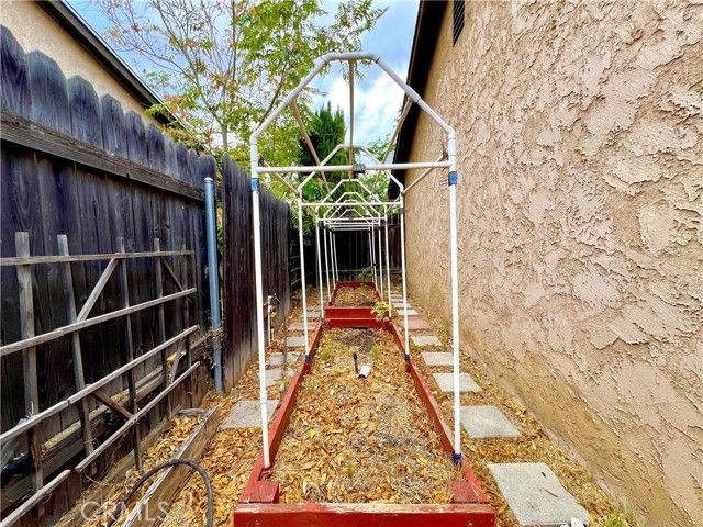 11230 Reliance Drive, Riverside, CA 92505