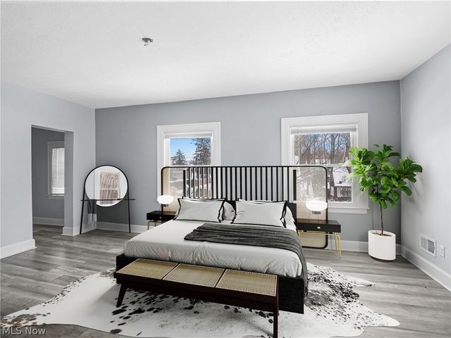 28 Jennette Drive, Youngstown, OH 44512