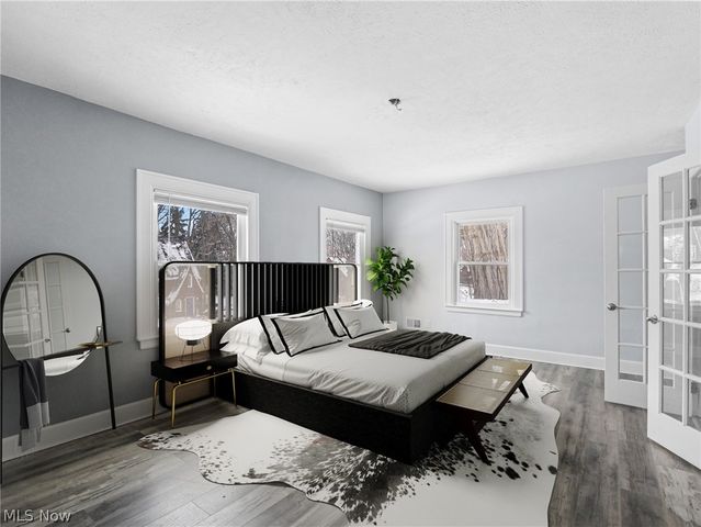 28 Jennette Drive, Youngstown, OH 44512