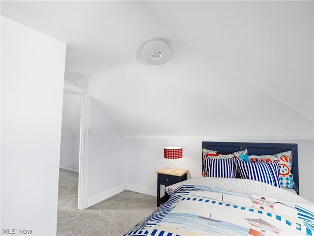 28 Jennette Drive, Youngstown, OH 44512