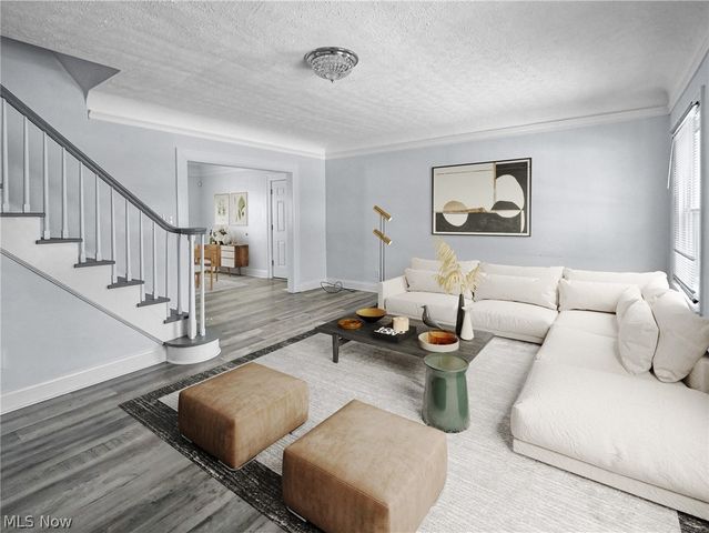 28 Jennette Drive, Youngstown, OH 44512