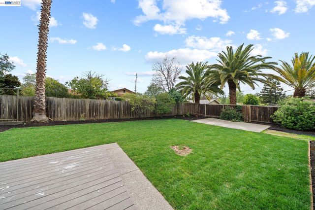 1602 Endriss Dr, Martinez, CA 94553