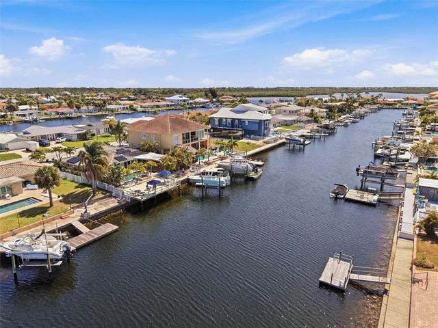 5101 GALLEON COURT, New Port Richey, FL 34652