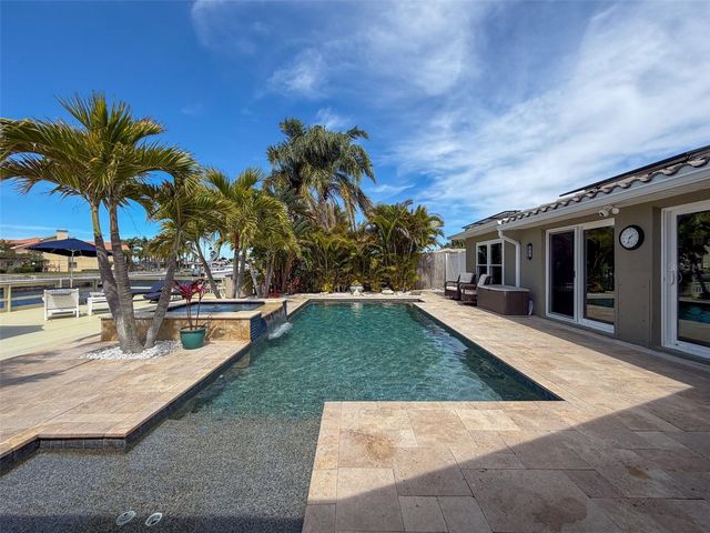 5101 GALLEON COURT, New Port Richey, FL 34652