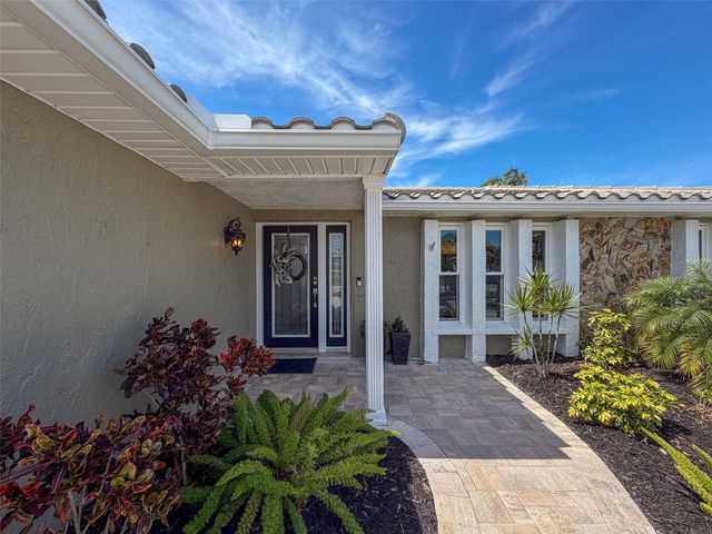 5101 GALLEON COURT, New Port Richey, FL 34652