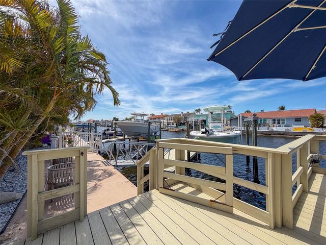 5101 GALLEON COURT, New Port Richey, FL 34652