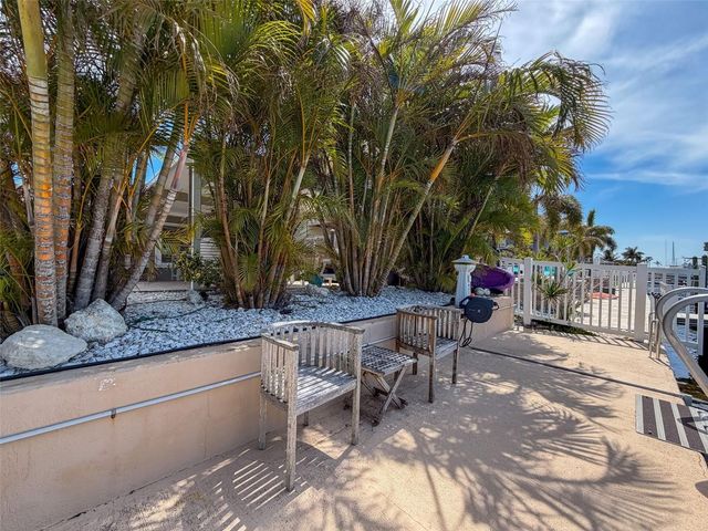 5101 GALLEON COURT, New Port Richey, FL 34652