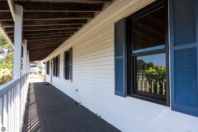 5806 W Weidman Road, Weidman, MI 48893