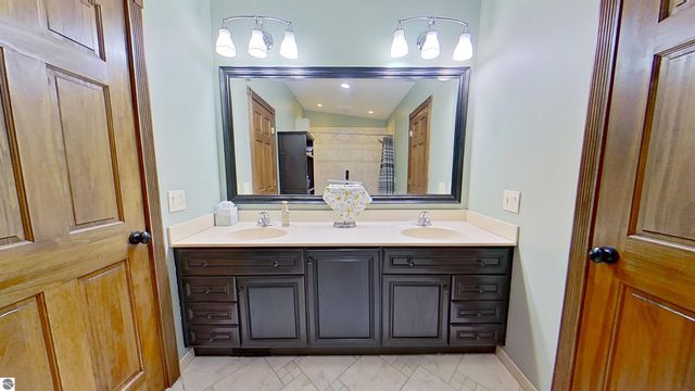 5806 W Weidman Road, Weidman, MI 48893