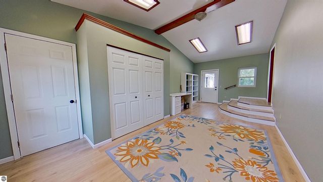 5806 W Weidman Road, Weidman, MI 48893