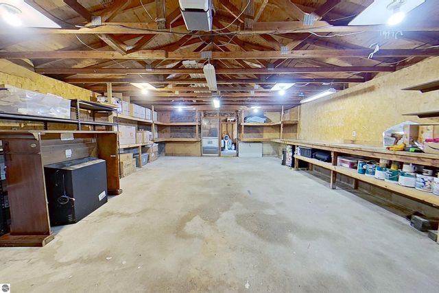 5806 W Weidman Road, Weidman, MI 48893