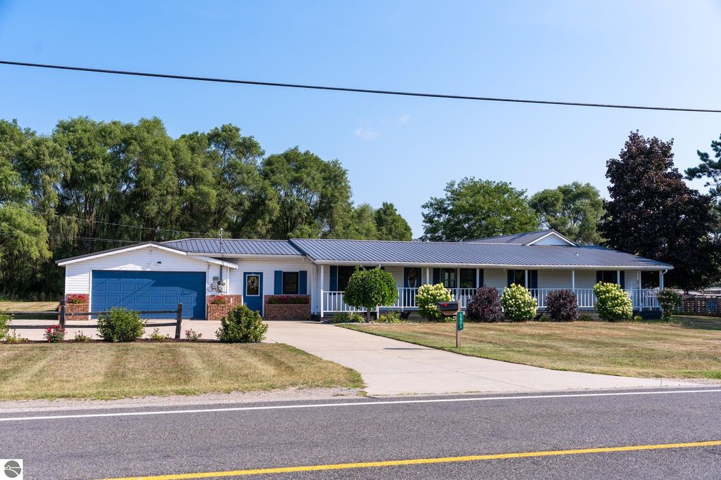 Image 1 of property listing at 5806 W Weidman Road, Weidman, MI 48893