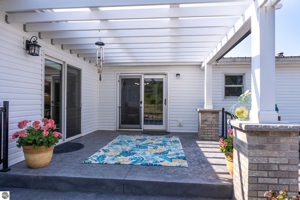 Image 16 of property listing at 5806 W Weidman Road, Weidman, MI 48893