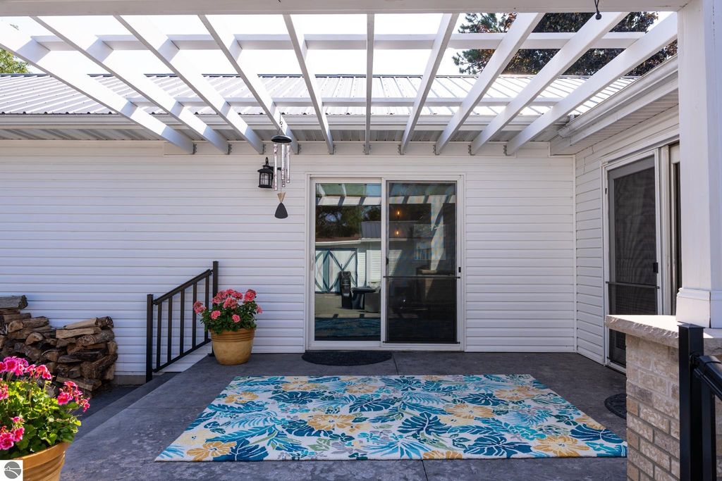 Image 18 of property listing at 5806 W Weidman Road, Weidman, MI 48893