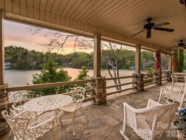 206 Lakeridge Road, Lake Lure, NC 28746