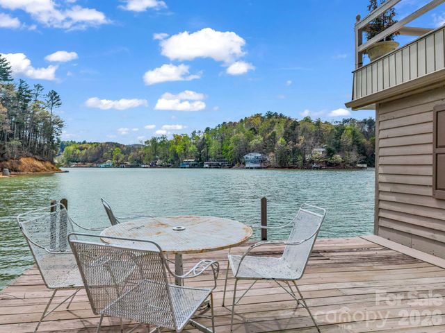 206 Lakeridge Road, Lake Lure, NC 28746