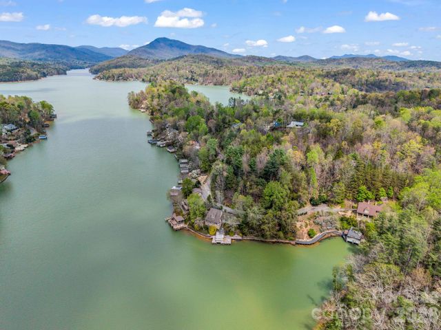 206 Lakeridge Road, Lake Lure, NC 28746