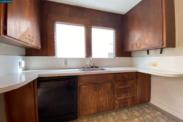 411 Kains Ave., Albany, CA 94706