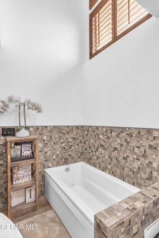 765 VILLA VANESSA Drive, El Paso, TX 79912