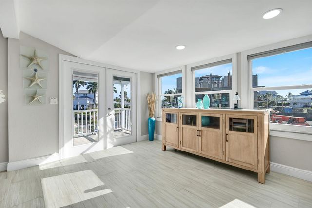 100 TARPON ROAD, Fort Myers Beach, FL 33931