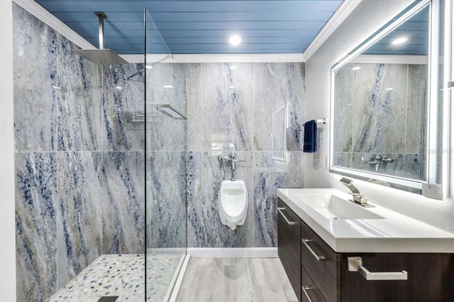 100 TARPON ROAD, Fort Myers Beach, FL 33931