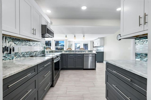 100 TARPON ROAD, Fort Myers Beach, FL 33931