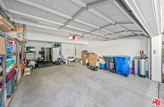 26828 Willow Creek Lane 23, Valencia, CA 91355