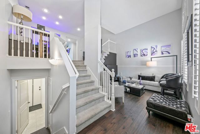 26828 Willow Creek Lane 23, Valencia, CA 91355