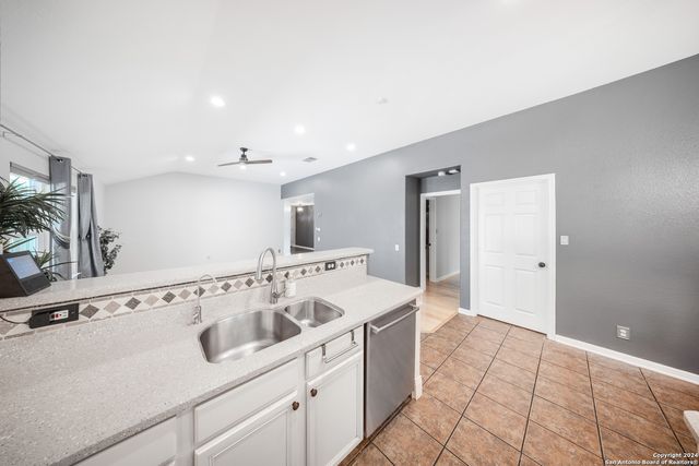 9631 FALLEN WILLOW, San Antonio, TX 78254