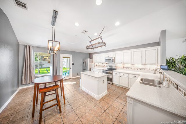 9631 FALLEN WILLOW, San Antonio, TX 78254