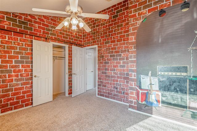 716 Bridget Way, Hurst, TX 76054