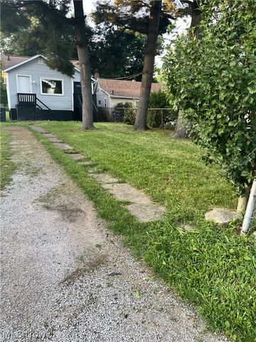 371 Beth Street, Akron, OH 44301