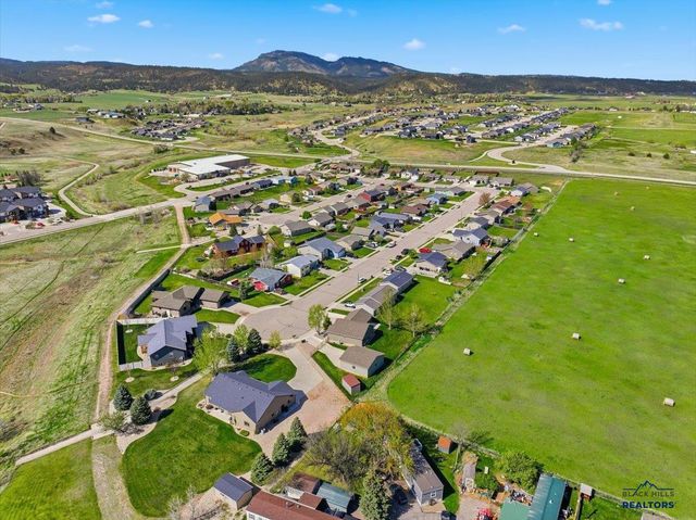 1708 RIVERVIEW CIR, Spearfish, SD 57783