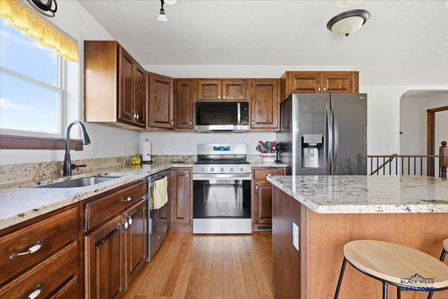 1708 RIVERVIEW CIR, Spearfish, SD 57783