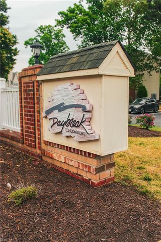 12871 Daybreak CIR, Newport News, VA 23602