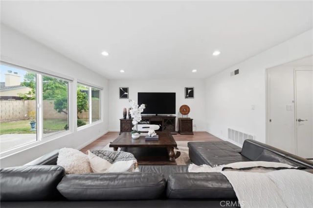 17862 Beckley, Villa Park, CA 92861
