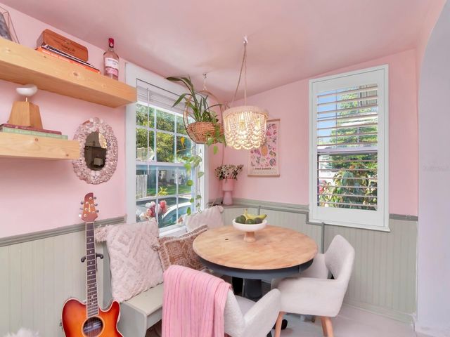 4000 3RD AVENUE N, St Petersburg, FL 33713